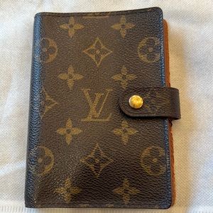 AUTHENTIC Louis Vuitton Agenda